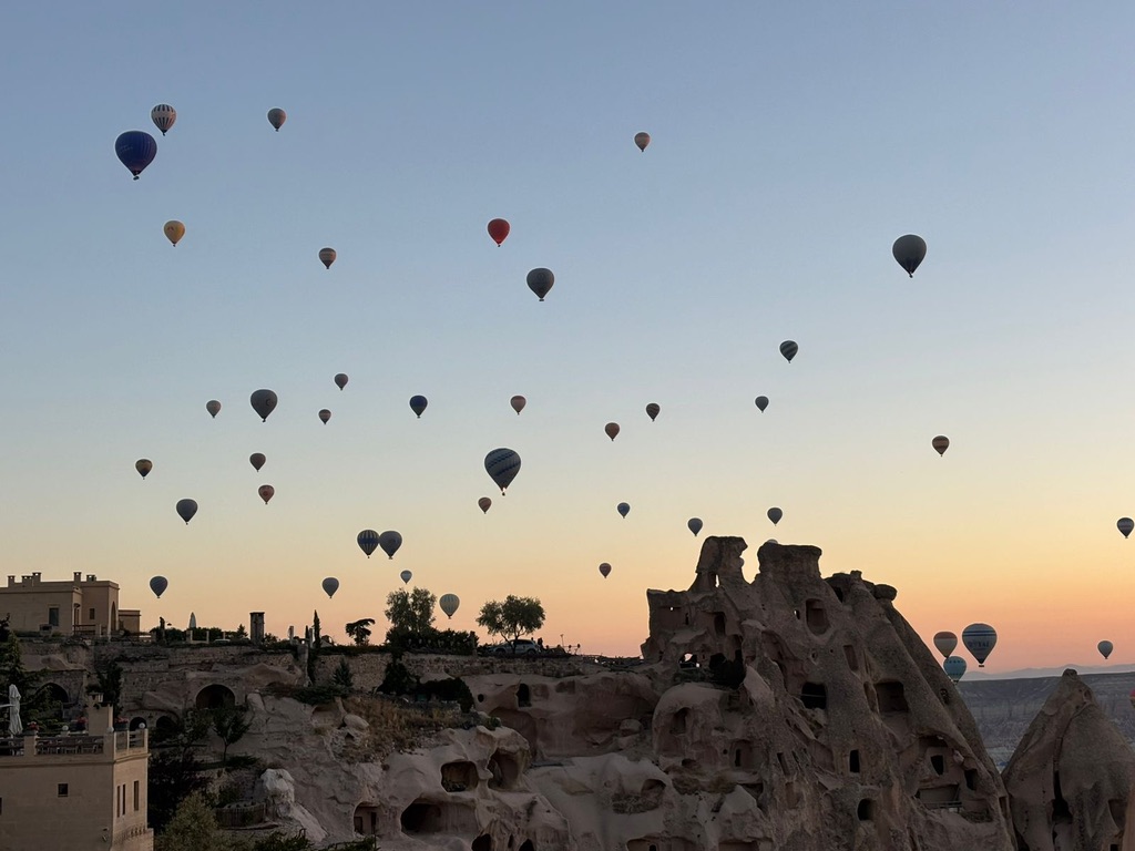 Heißluftballons über Kappadokien